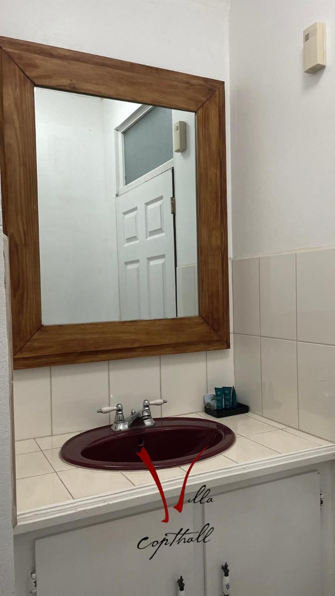 Villa Copthall Trafalgar Екстер'єр фото